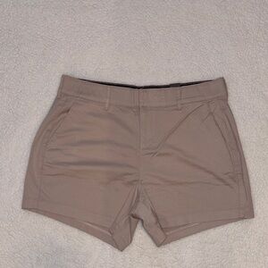 Torrid Lightweight Twill Refined 5 Inch Short Size 14